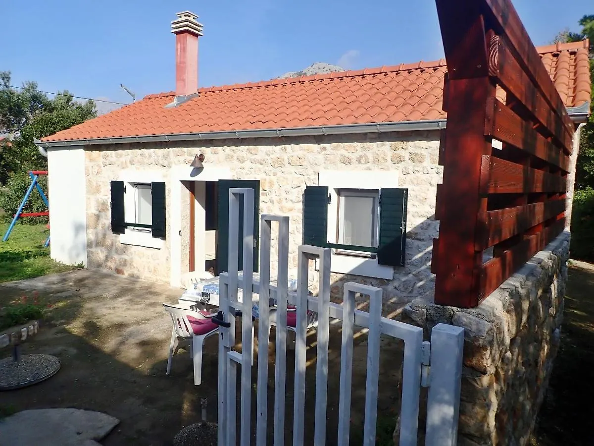Holiday Home In Starigrad-Paklenica 40978